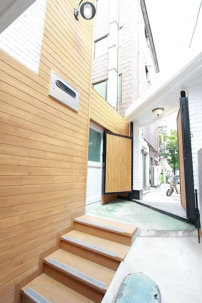 Cocoon Stay Hongdae Guesthouse Seoul Hotel
