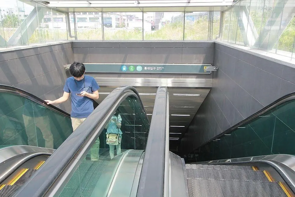 Cocoon Stay Hongdae Guesthouse Seoul Sydkorea